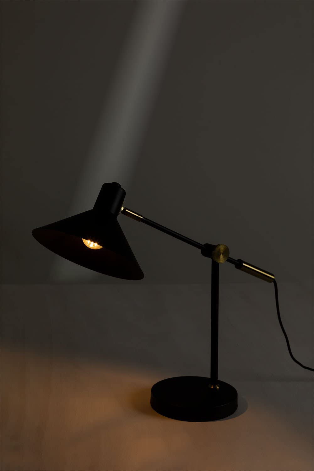 Sklum Clayt lampada tavolo ferro regolabile