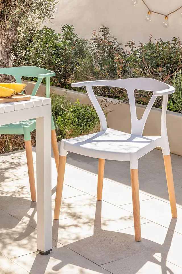 Sklum Uish sedia da giardino bianco polietilene e legno