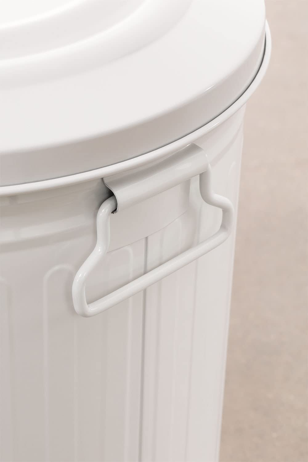 Sklum Sonella Pattumiera 15 L con Coperchio in Ferro