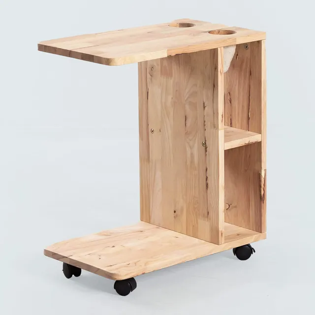 Sklum Arlan tavolino da divano in legno con ruote