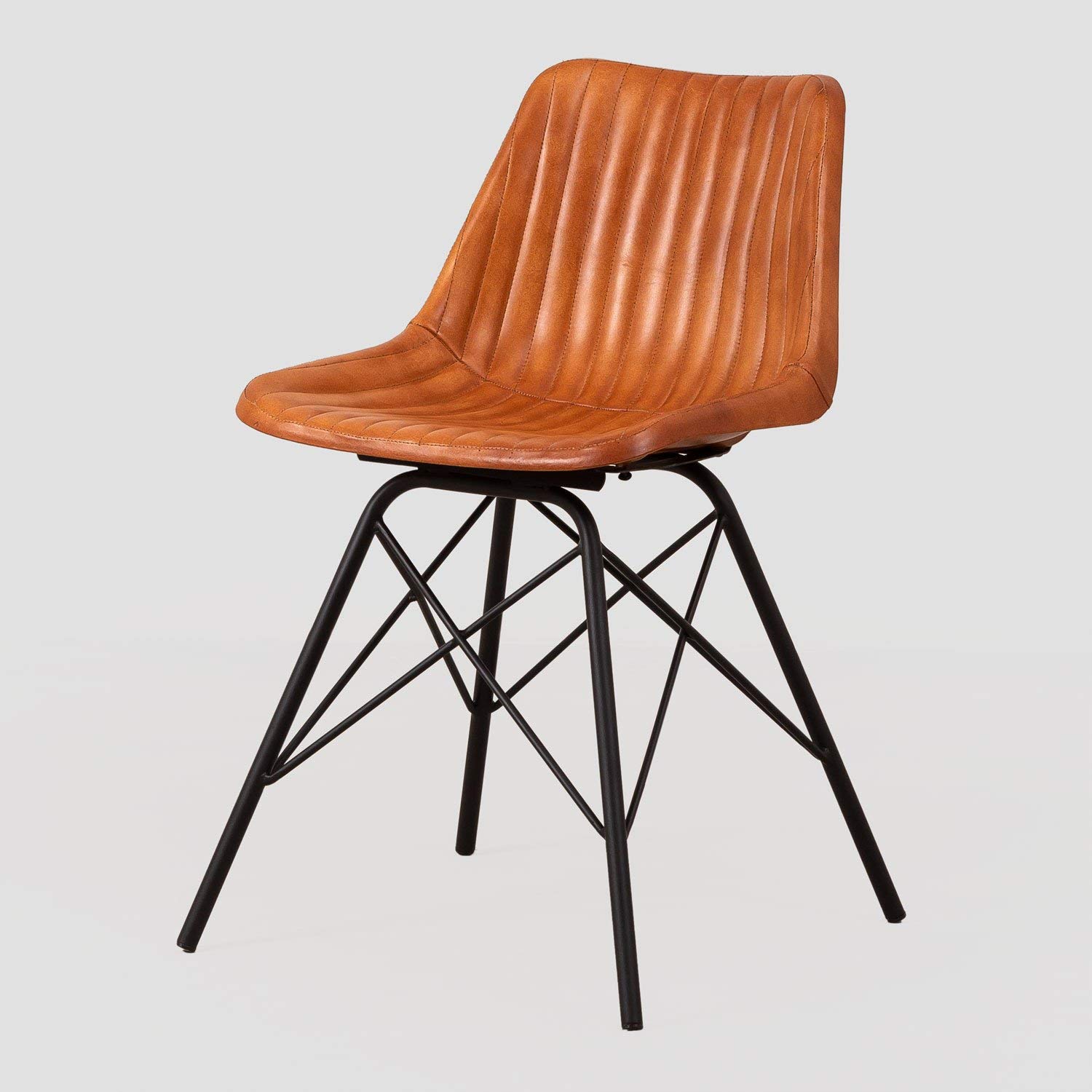Sklum Kubyh Sedia in Pelle di Capra con Gambe Ferro