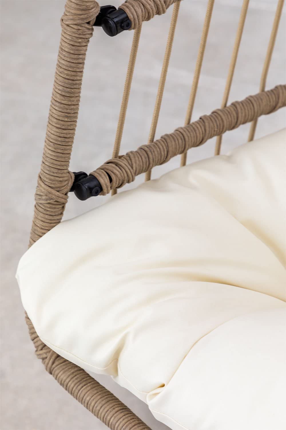 Sklum Anoop Poltrona Sospesa da Giardino con Base Rattan