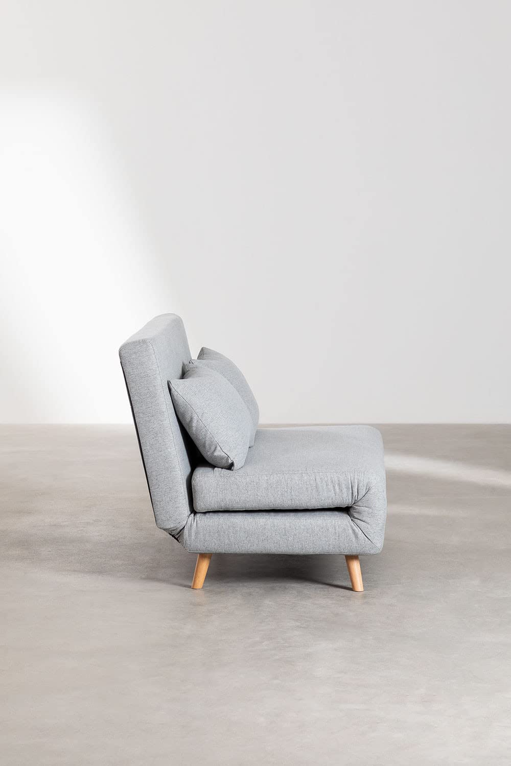 Sklum Elen Essentials Divano Letto 2 Posti in Tessuto con Cuscini