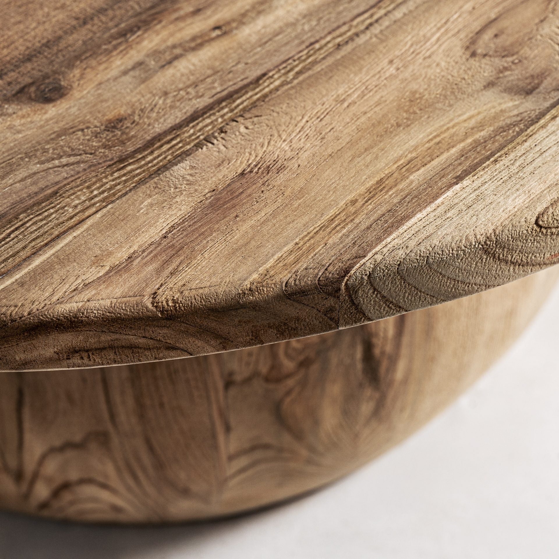Bambua Erloy tavolino rotondo in teak riciclato