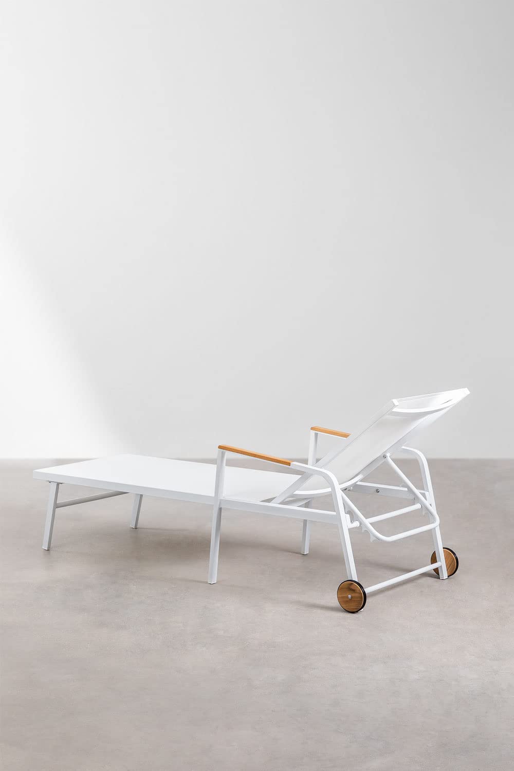 Sklum Archer lettino prendisole alluminio bianco reclinabile