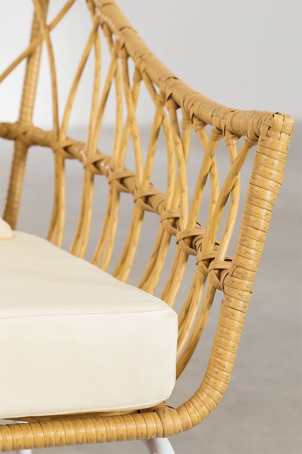 Sklum Naomi poltrona giardino rattan braccioli natural
