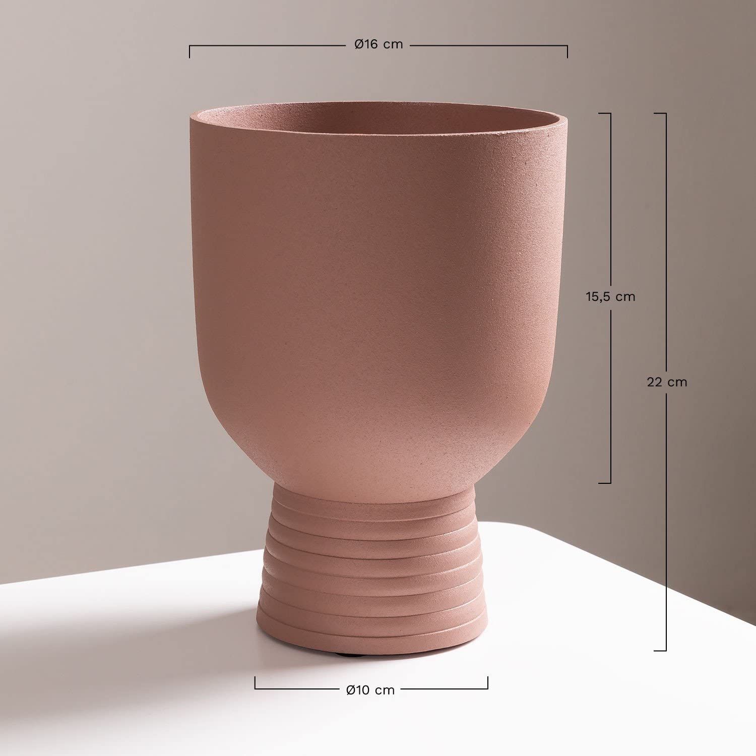 Sklum Fero vaso in alluminio incarnato 22 cm