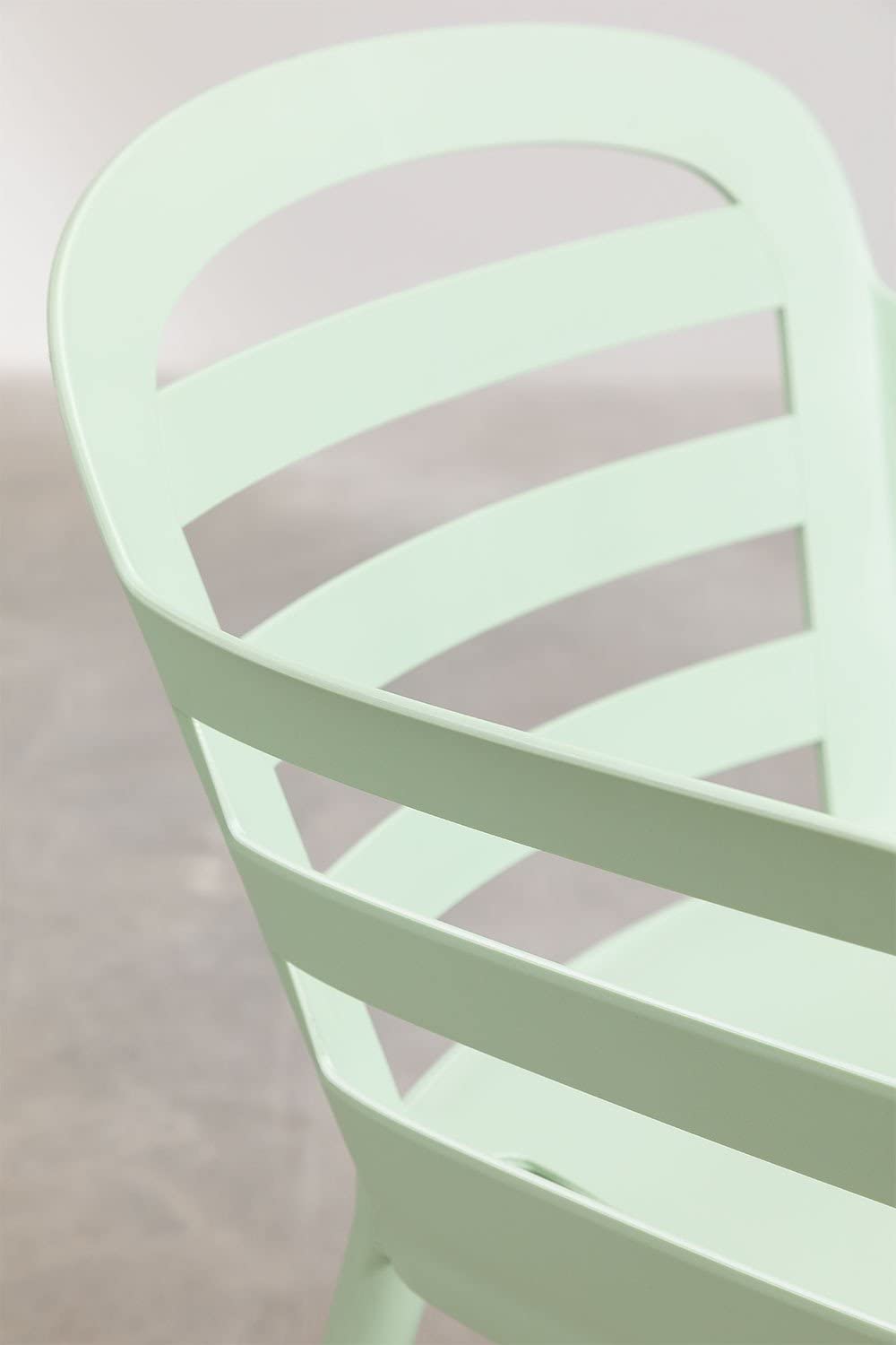 Sklum Gerum sedia da giardino celadon impilabile braccioli