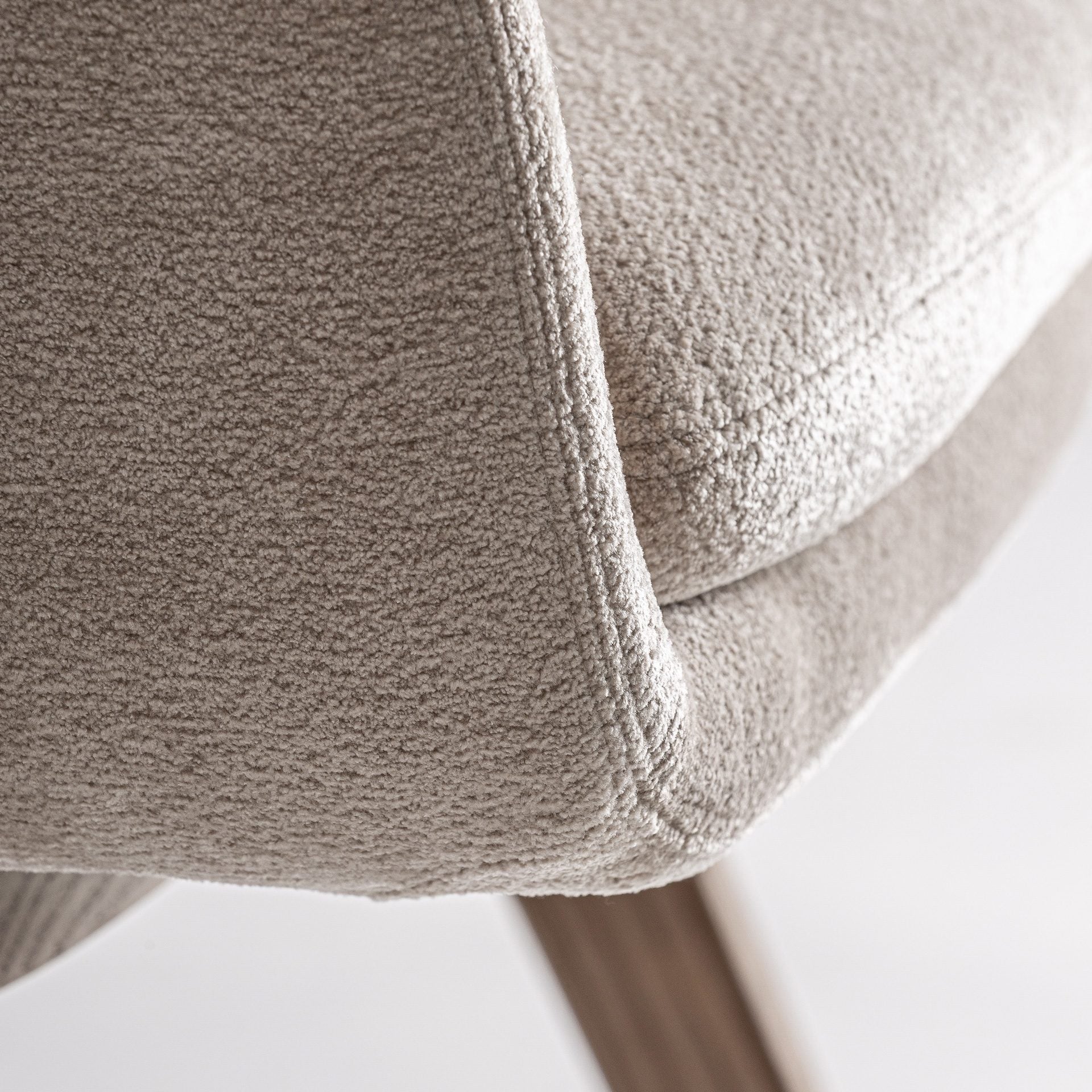 Bambua Lupin Sedia Imbottita Beige Gambe in Frassino