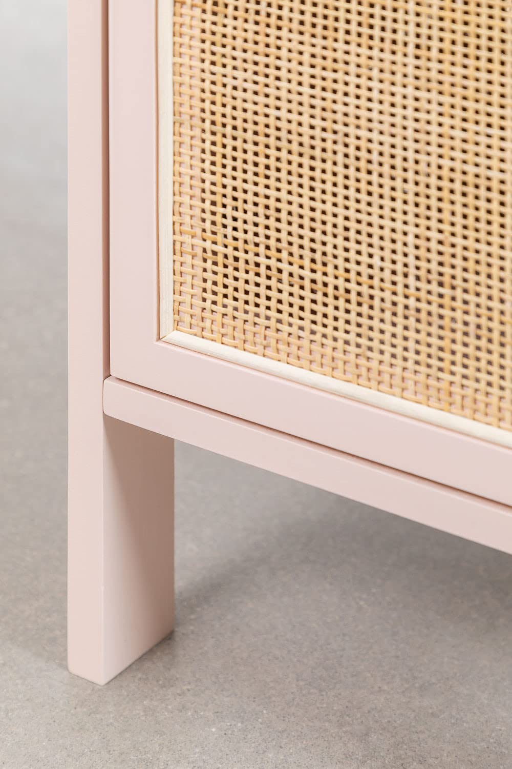 Sklum Reyna Kids comodino rattan 40 cm rosa nocciola