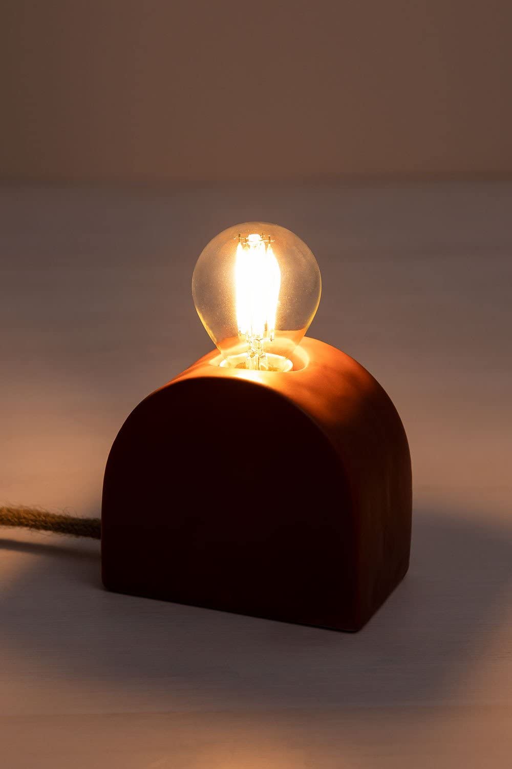 Sklum Fiana lampada da tavolo in ceramica terracotta E14