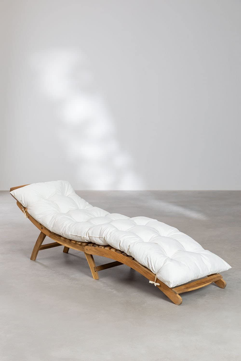 Sklum Mymma lettino pieghevole bianco antico in legno