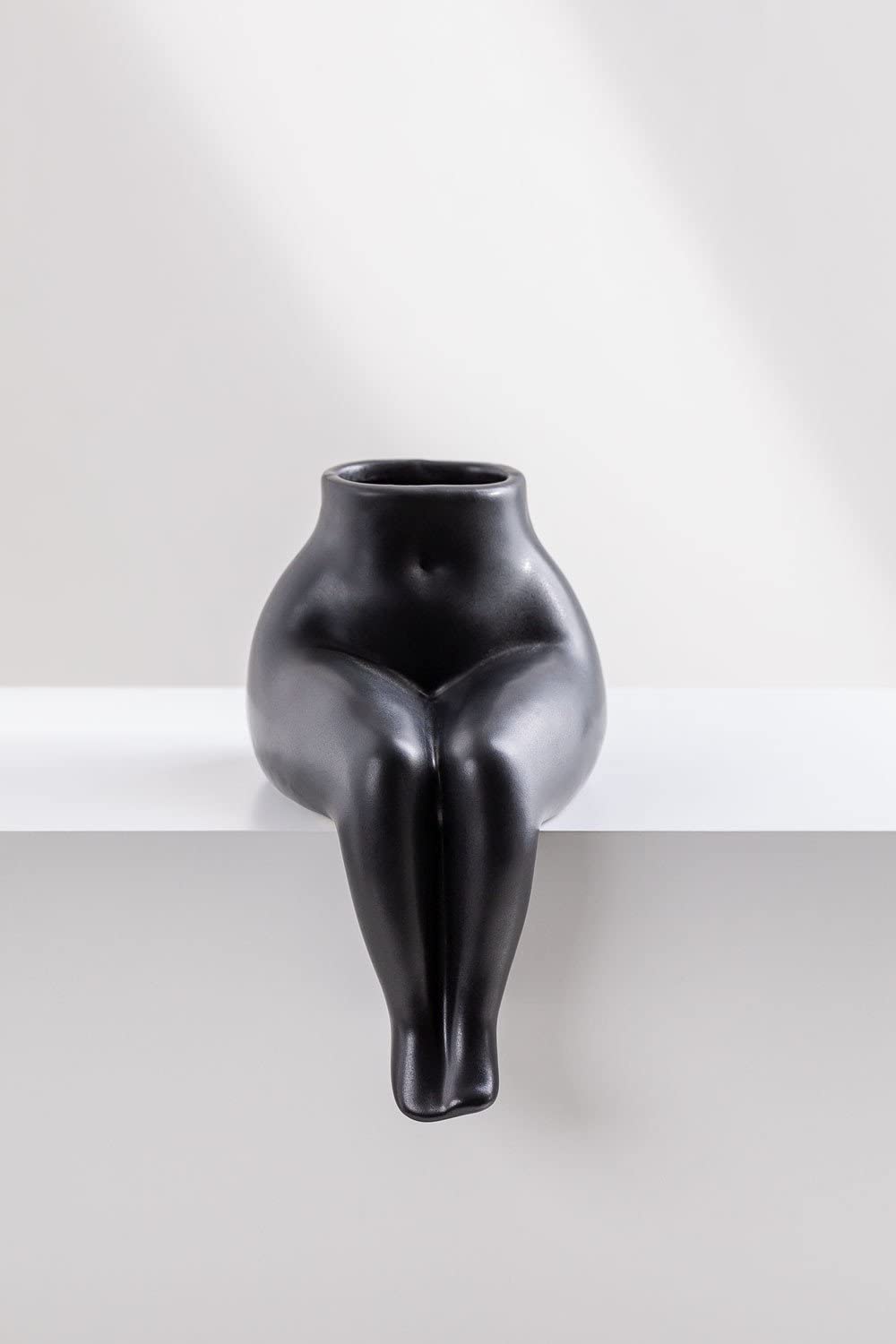 Sklum Irenka Vaso in Ceramica Nero Decorativo
