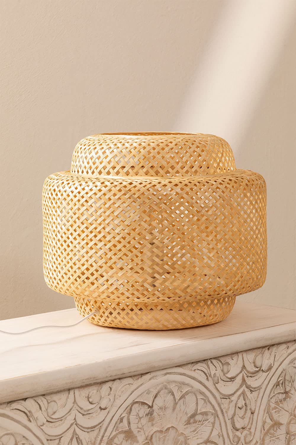 Sklum Lexie Natural lampada da tavolo in bambù traforata