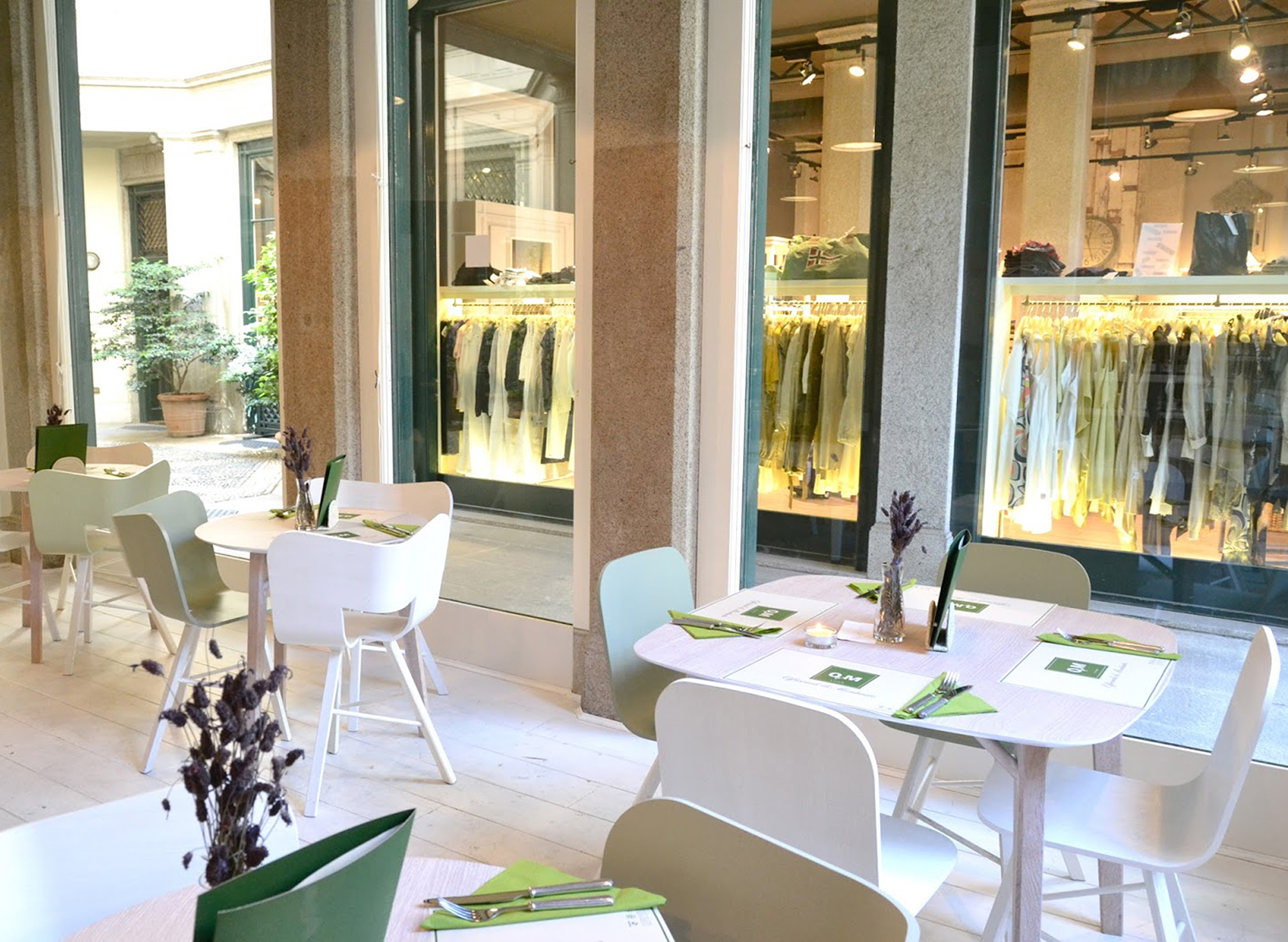 Colé Tria Tetra tavolo da pranzo rotondo