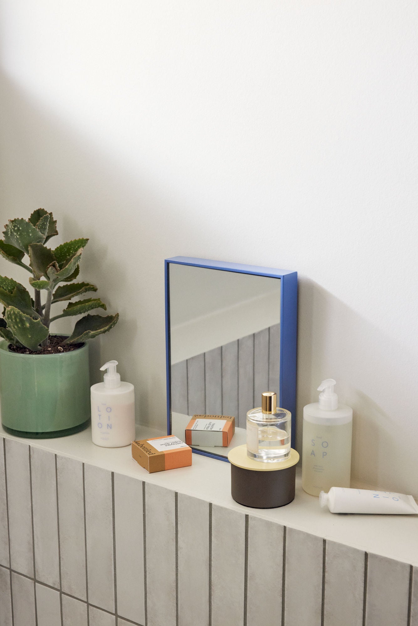 Bambua Shine Mirror Small Blue specchio piccolo blu