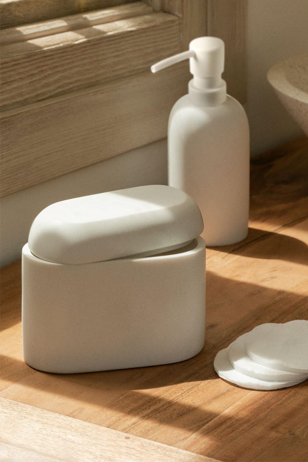 Sklum Veranne Barattolo Bagno con Coperchio in Resina