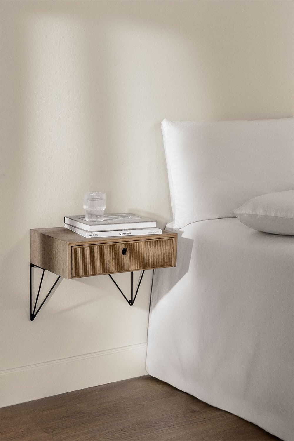 Sklum Glai comodino sospeso legno naturale con cassetto