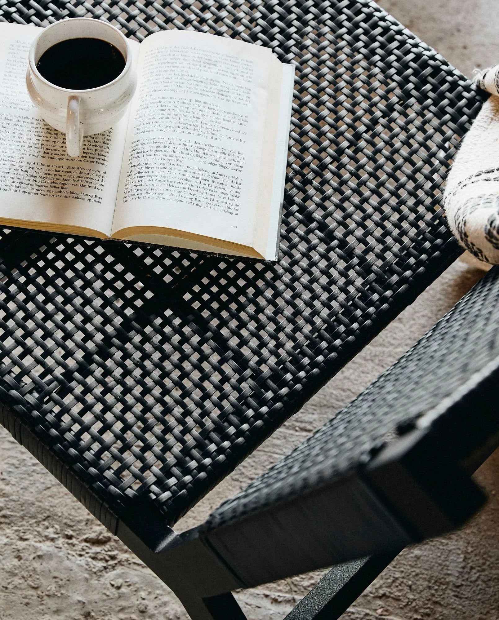 Bambua Vasai poltrona lounge nera da esterno UV