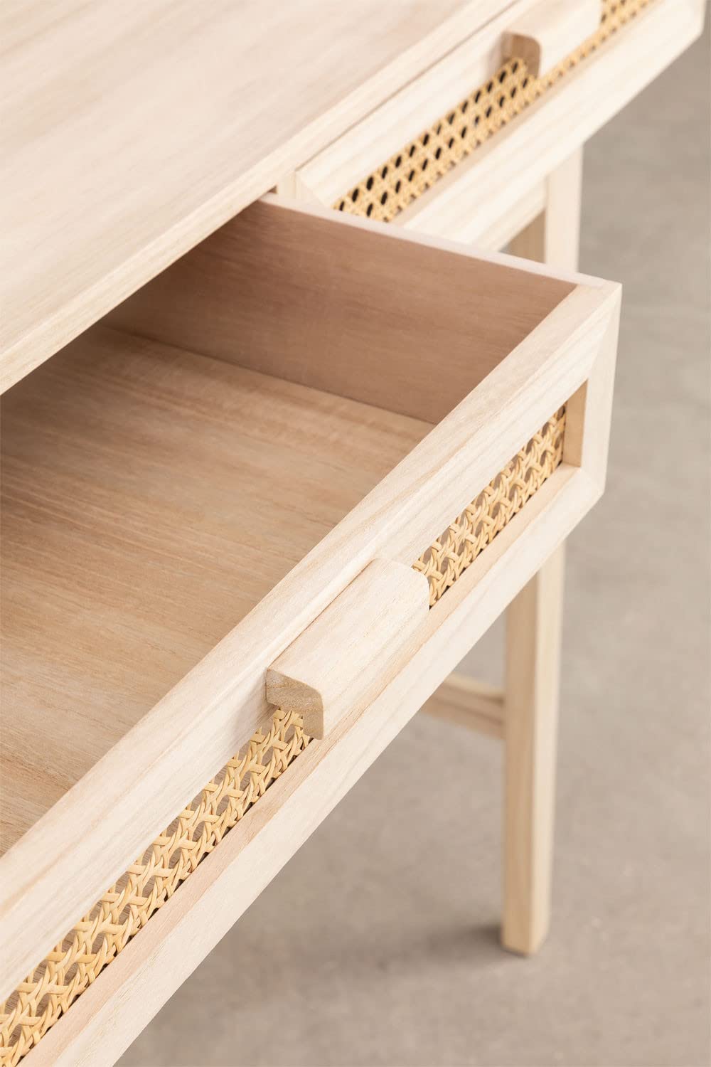 Sklum Ralik Design Scrivania Legno 2 Cassetti Rattan 100 cm