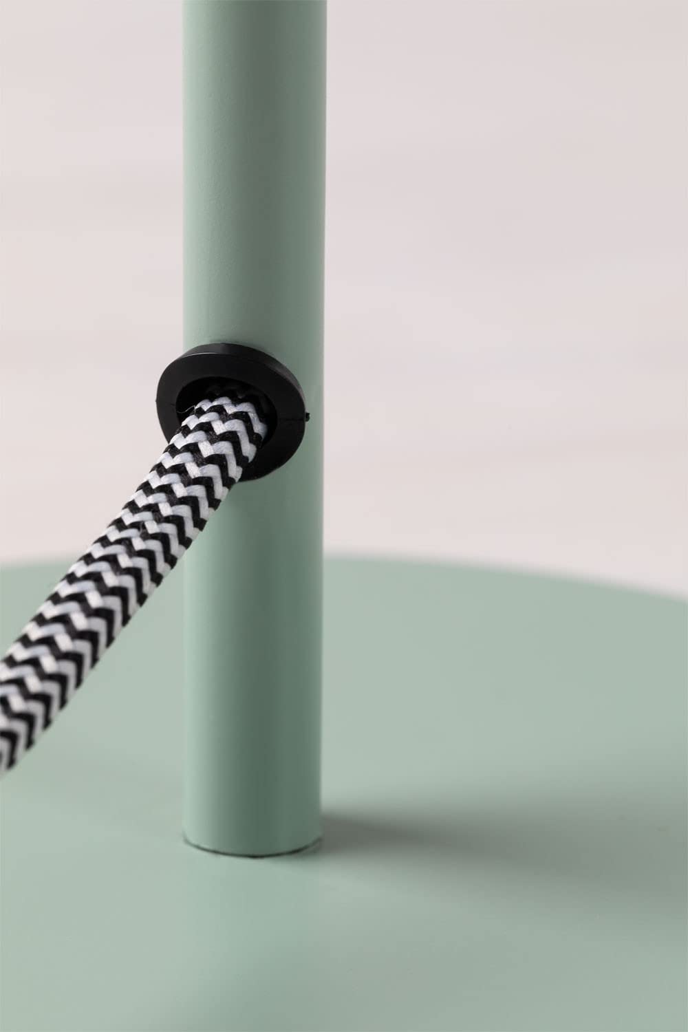 Sklum Alnair lampada da tavolo ferro fungo