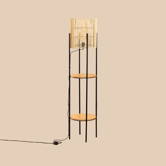 Sklum Loopa lampada da terra rattan con ripiani marrone