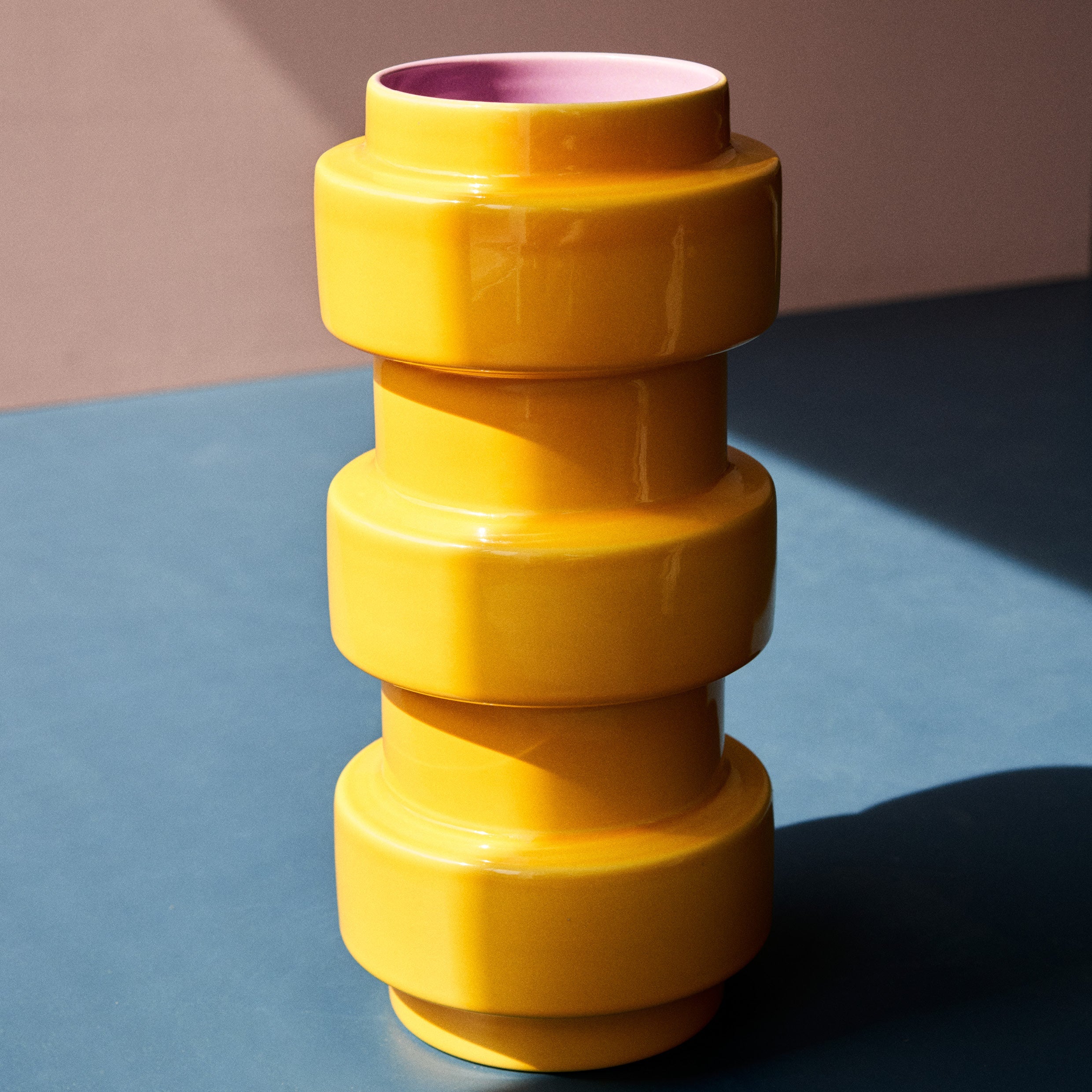 Acapulco Design Los Floreros Trompeta vaso ceramica mango