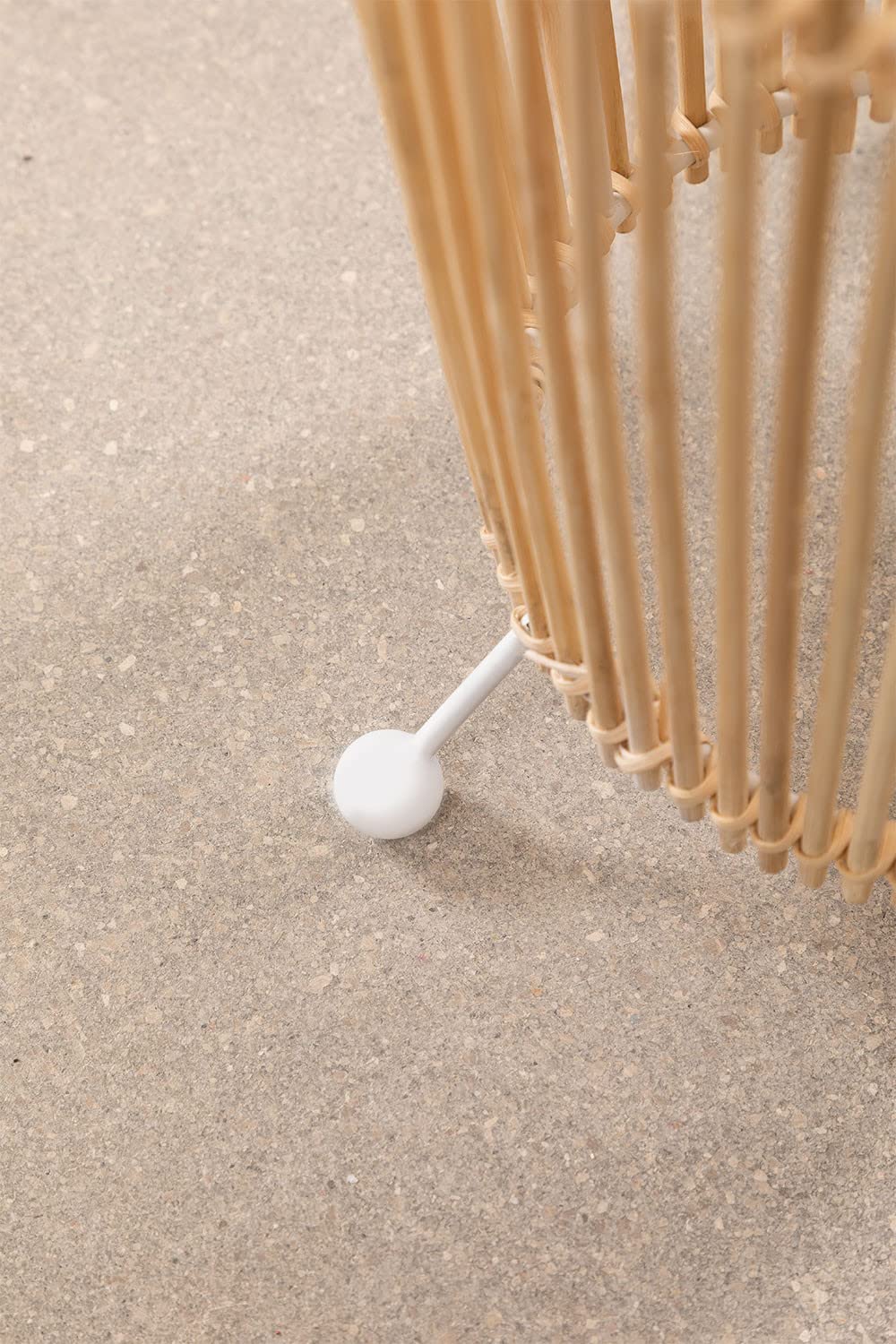Sklum Khumo lampada da terra bambù naturale