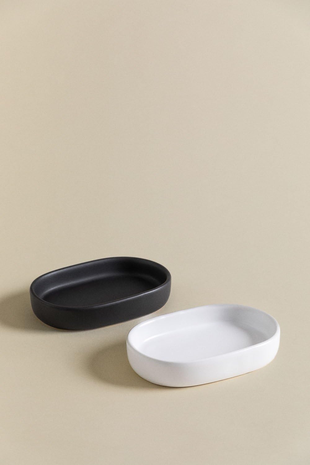 Sklum Pierk portasapone ceramica nero ovale