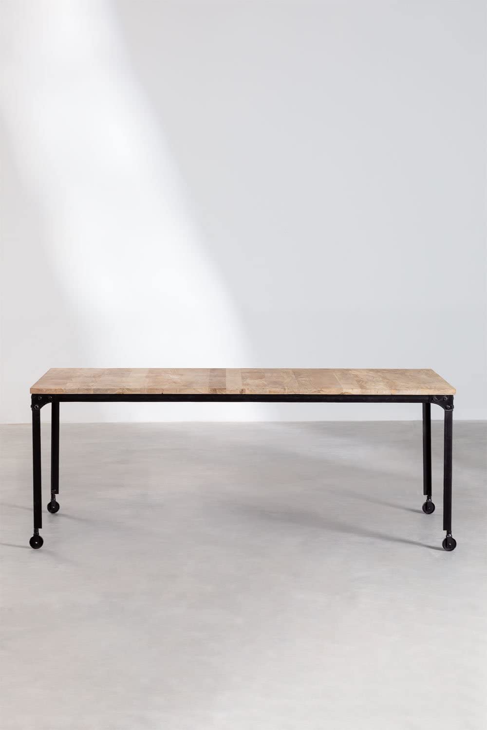 Sklum Nika tavolo pranzo 200x100 cm legno riciclato con ruote