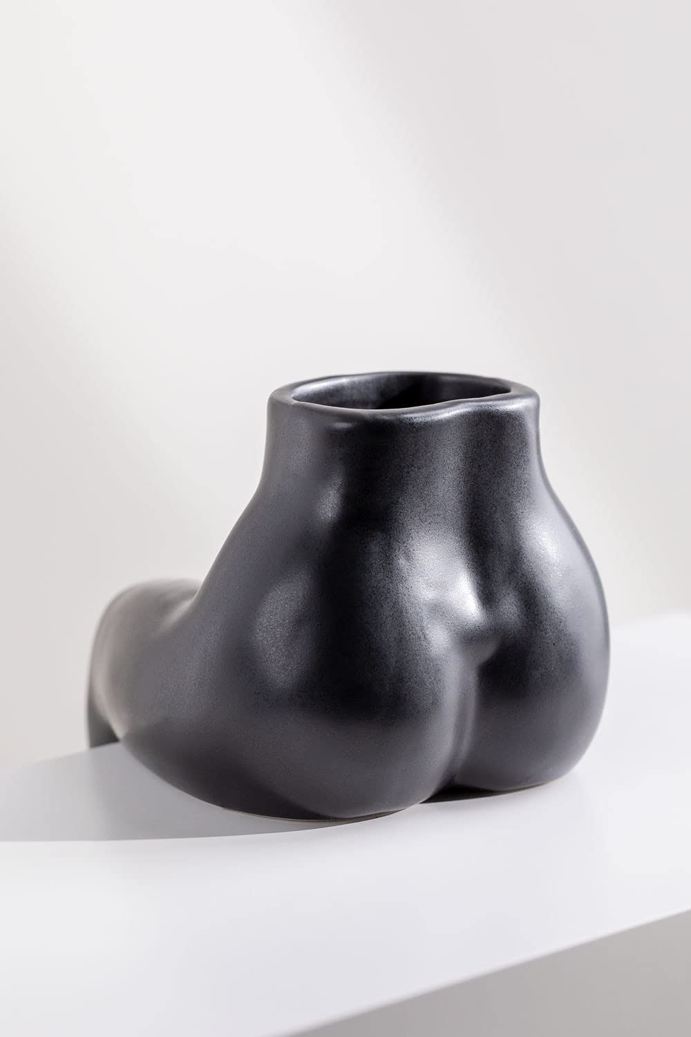 Sklum Irenka Vaso in Ceramica Nero Decorativo