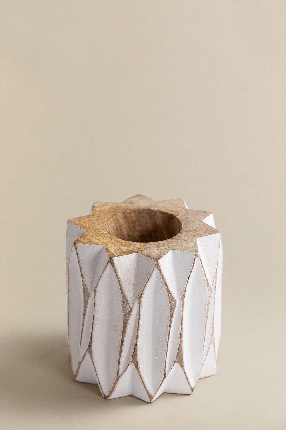 Sklum Moura B vaso in legno di mango intagliato