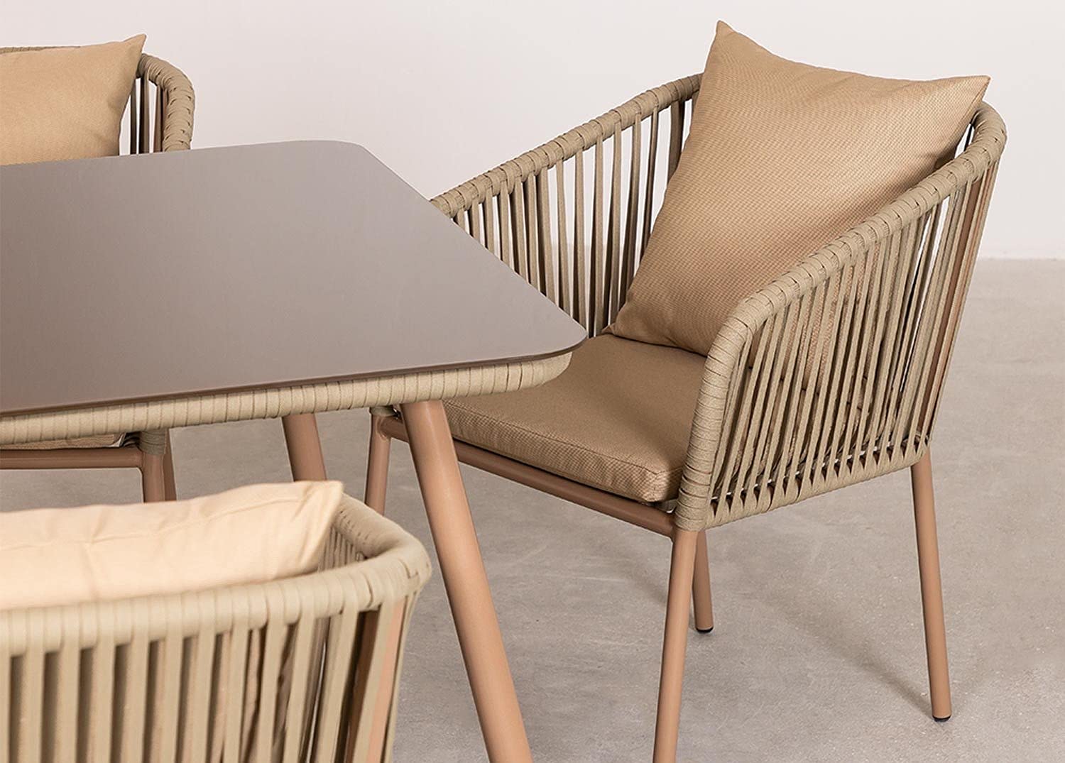 Sklum Arhiza Set Tavolo e 4 Sedie Classic Alluminio Vetro
