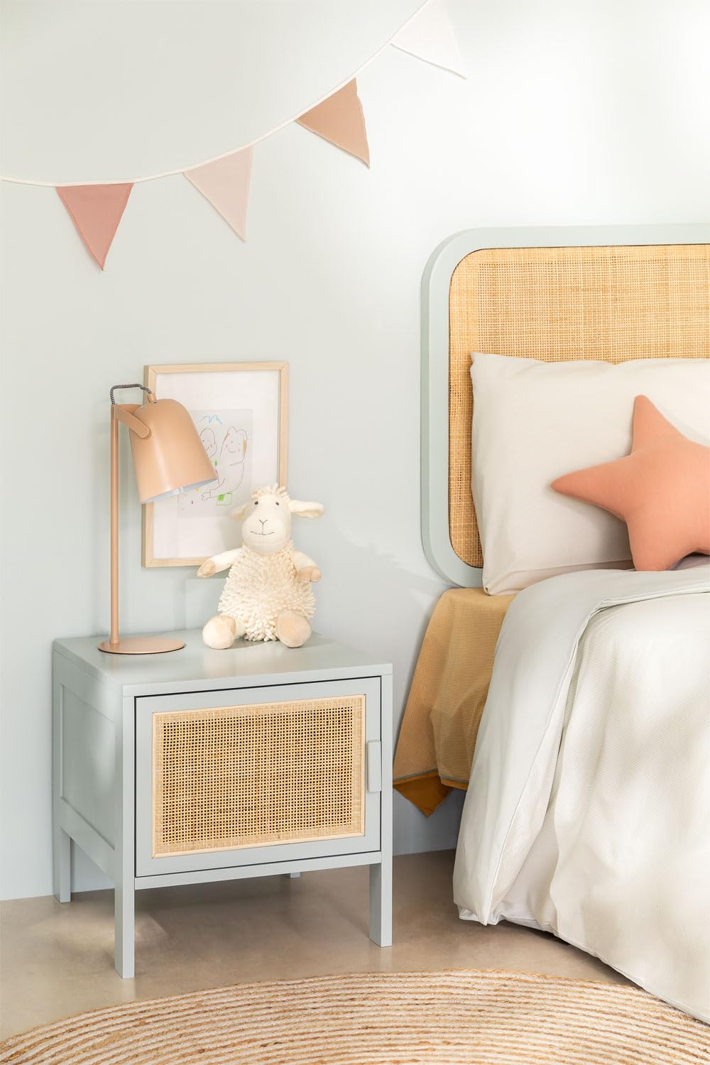 Sklum Reyna Kids Comodino Iceberg in Pino e Rattan
