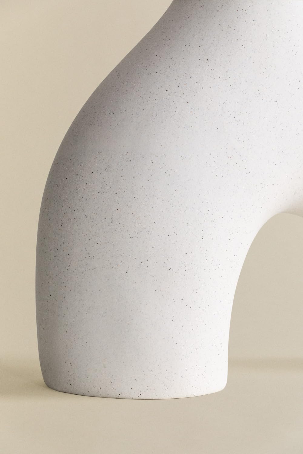 Sklum Sarkis vaso in ceramica h 24 cm curvo