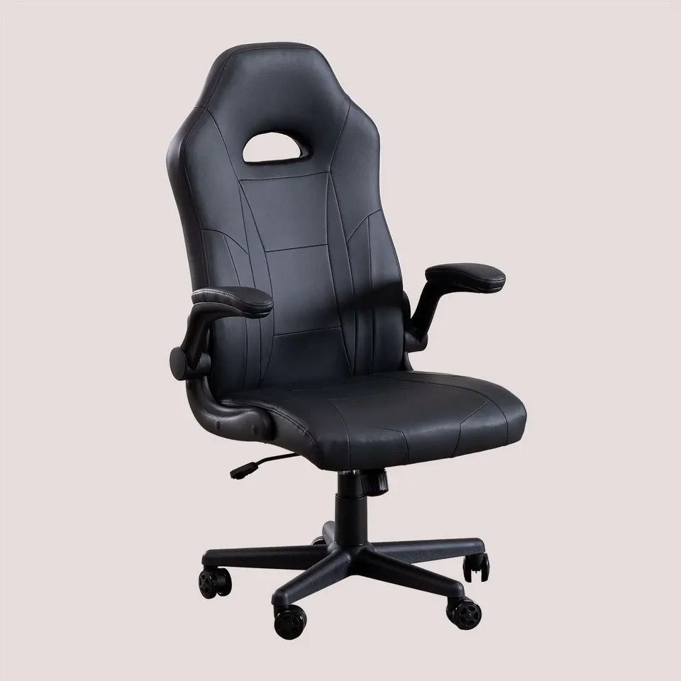 Sklum Gareina sedia gaming nera in pelle sintetica
