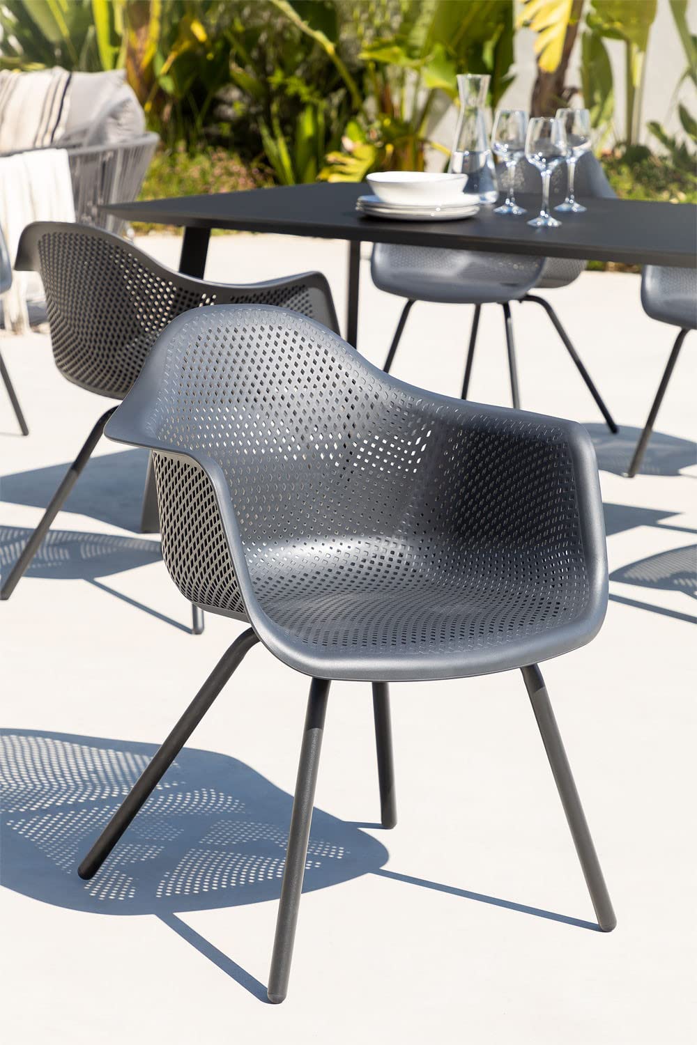 Sklum Adel sedia con braccioli Grigio Antracite da esterno