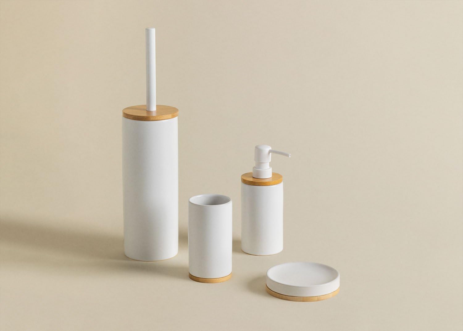 Sklum Elvan set bagno ceramica e bambù 4 pezzi