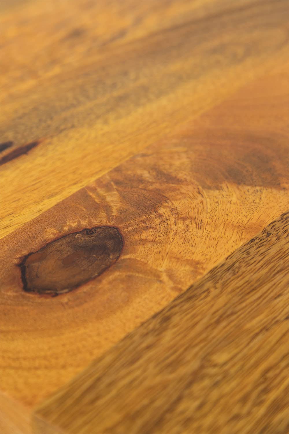 Sklum Meriem tavolo alto in legno di mango 80x80