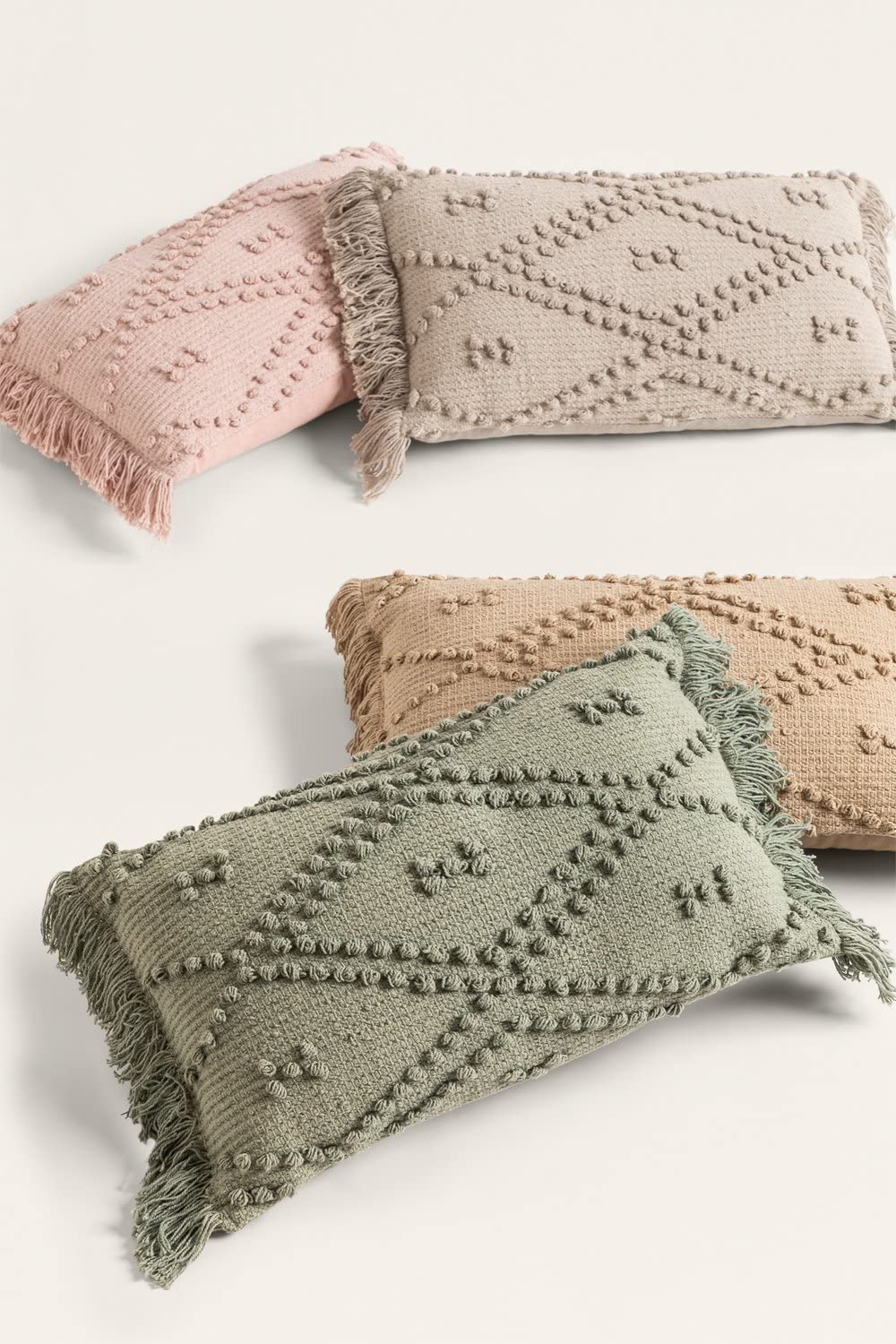 Sklum Susu cuscino in cotone 32x52 cm ricamato