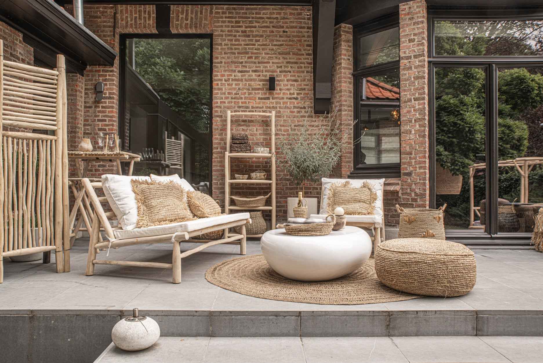Bambua Raffia Flores pouf in rafia Natural