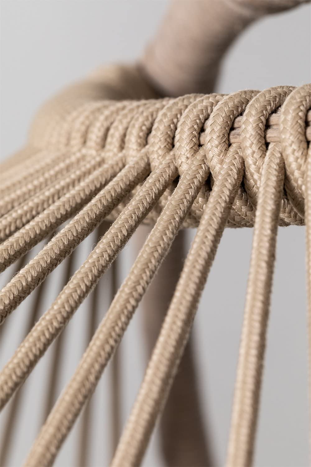 Sklum Anoop Poltrona Sospesa da Giardino con Base Rattan