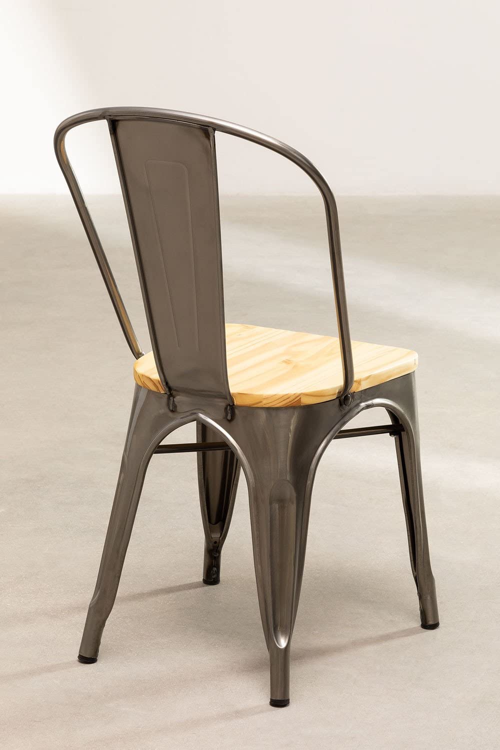 Sklum LIX sedia impilabile legno piallato