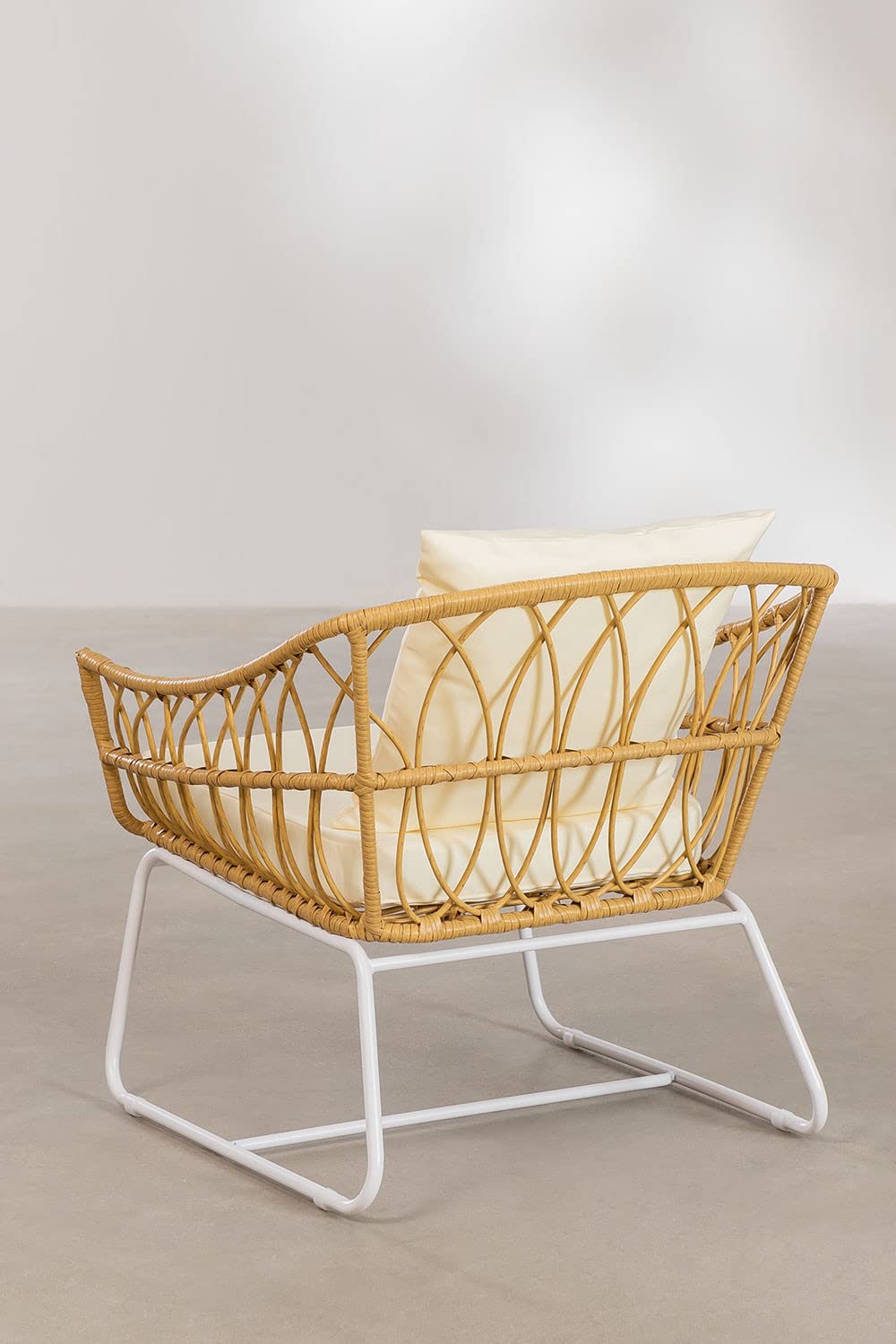 Sklum Naomi poltrona giardino rattan braccioli natural
