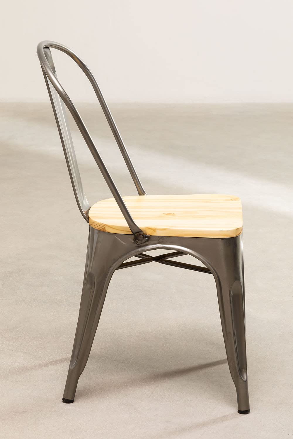 Sklum LIX sedia impilabile legno piallato