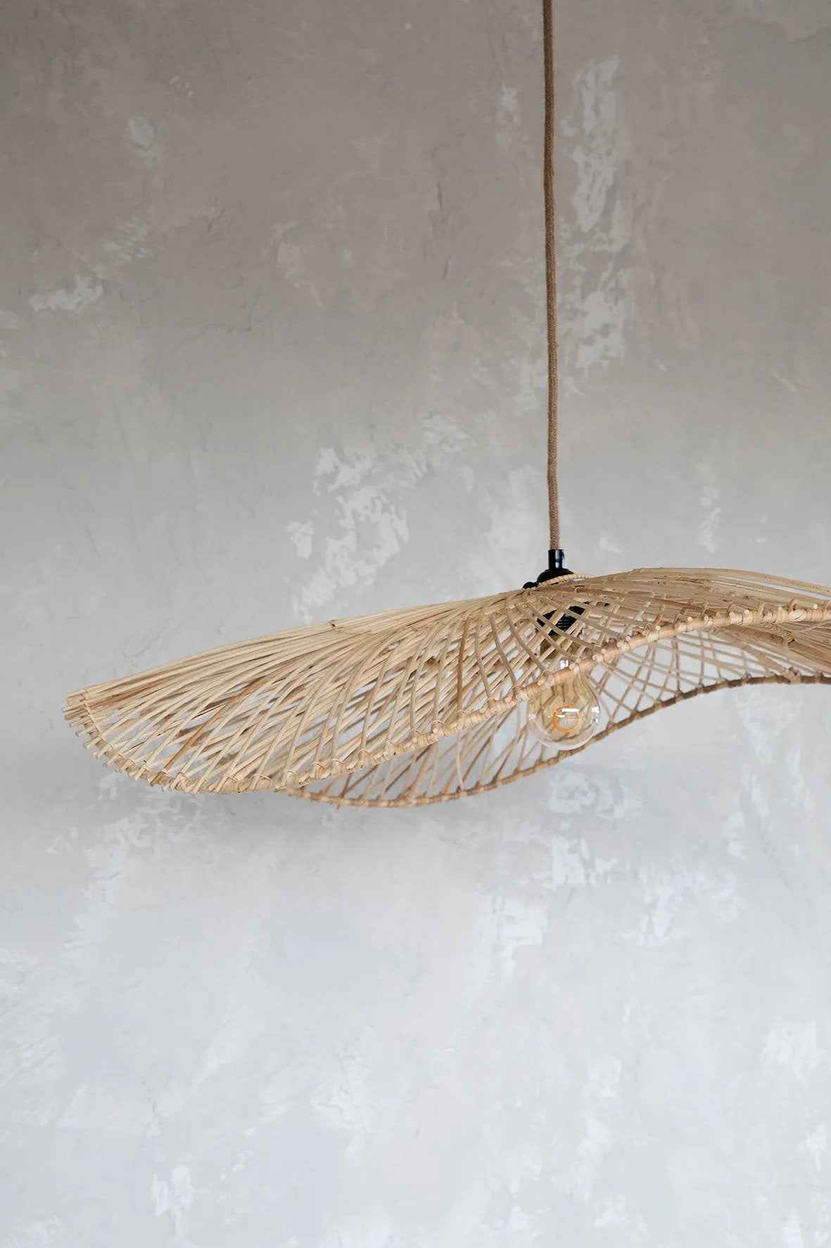 Bambua Chapeau sospensione rattan naturale L