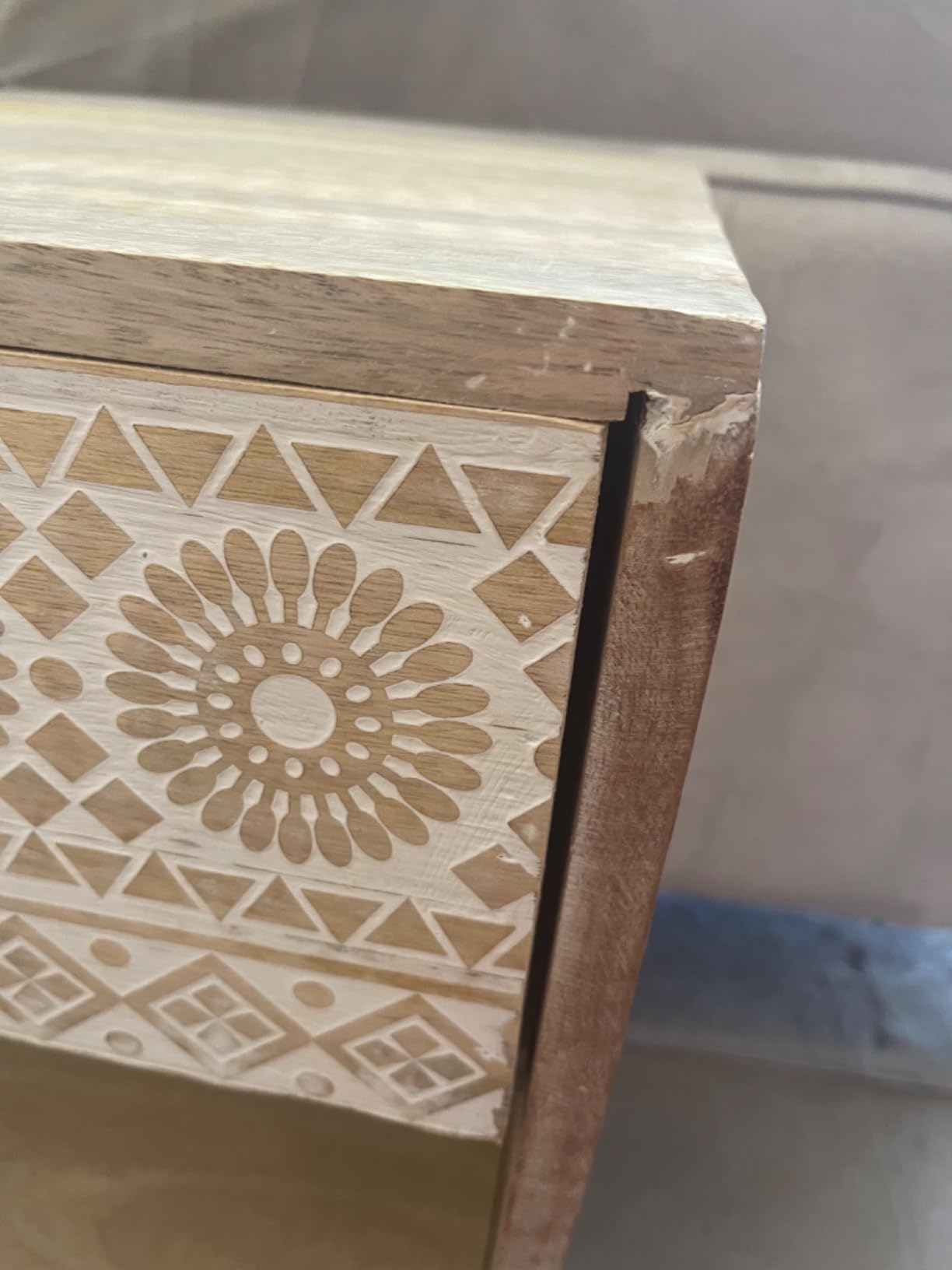 Sklum Ukurla comodino legno mango con cassetto