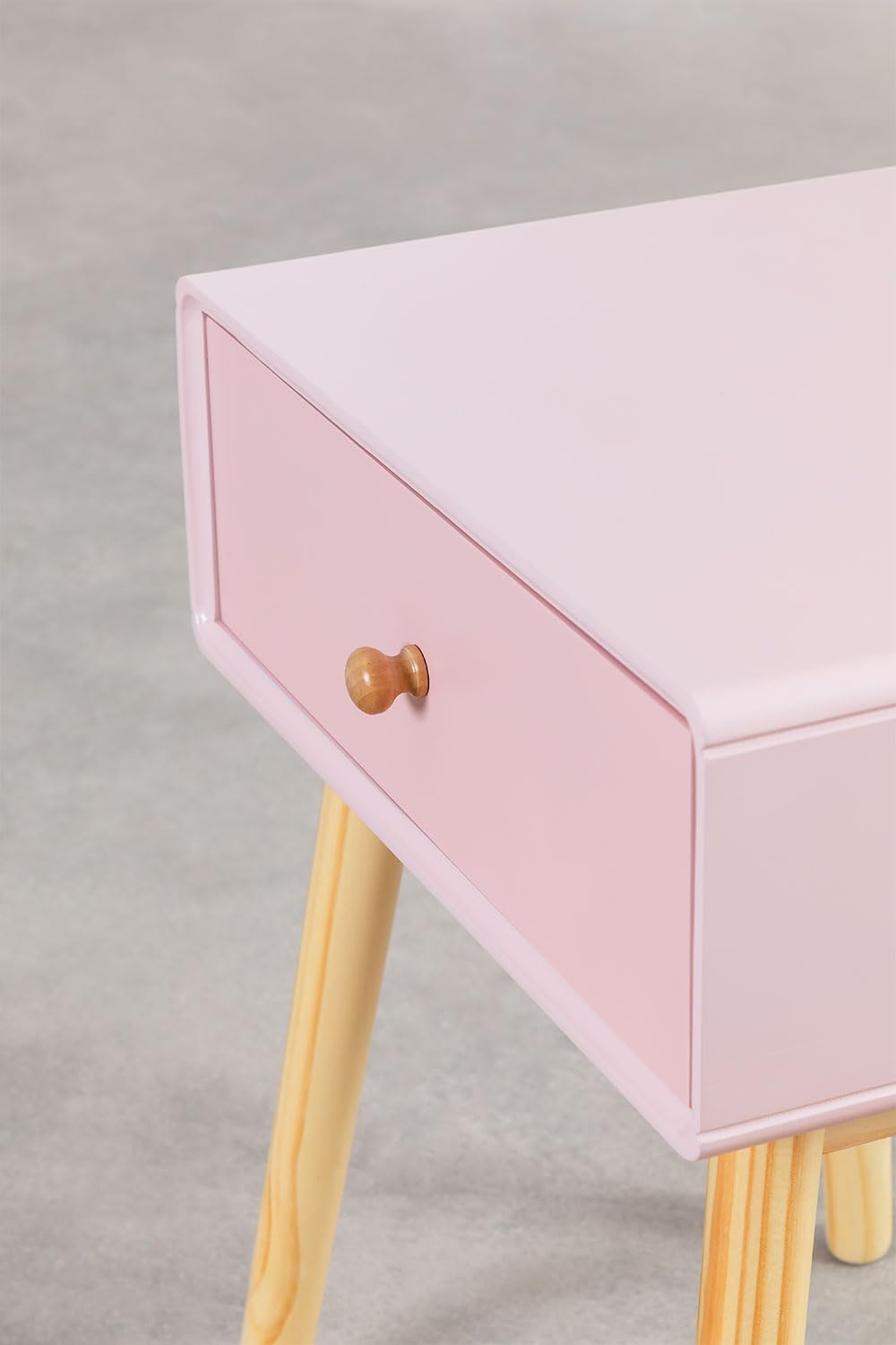 Sklum Lucka comodino rosa nocciola 40 cm MDF