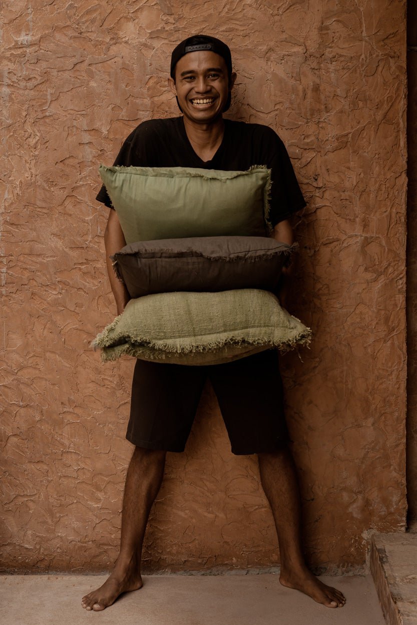 Bambua Jungle Fringe copricuscino verde in cotone