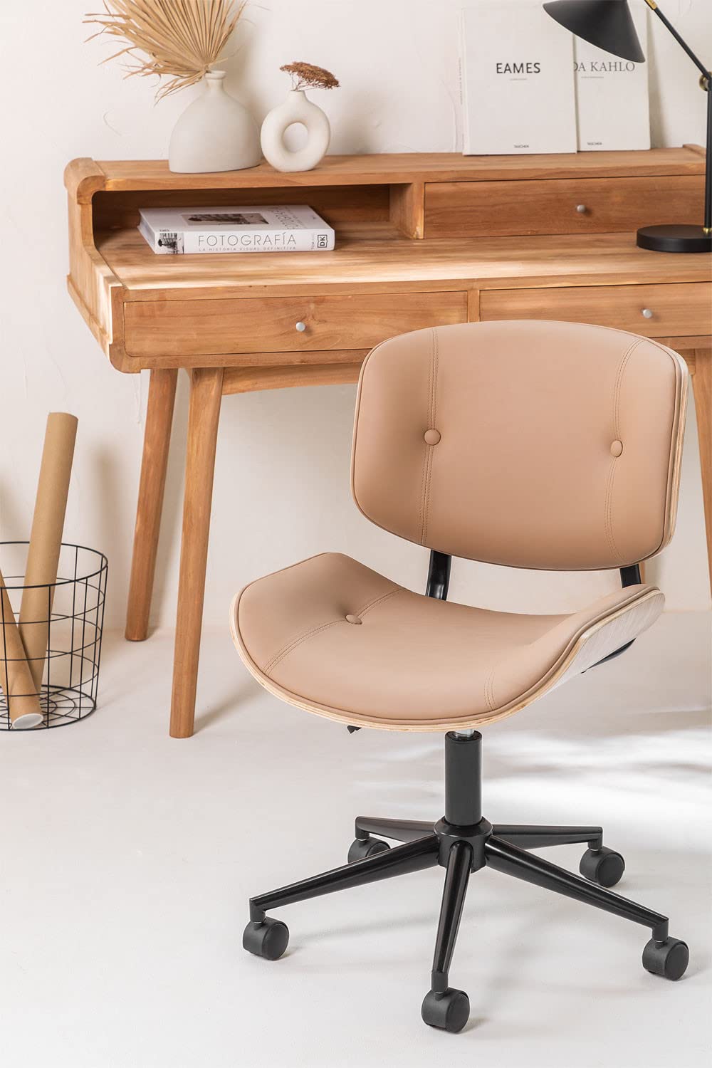 Sklum Amiel sedia ufficio similpelle latte legno naturale